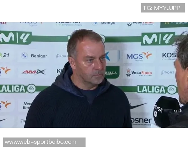 弗里克带队37场攻入102球荣膺西甲年度最佳教练奖项